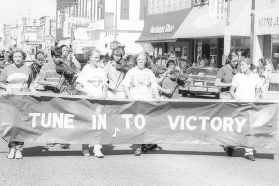 #TBT: 20 years of the Homecoming Parade