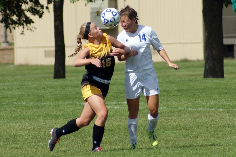 Girls Soccer hot Big 9 start