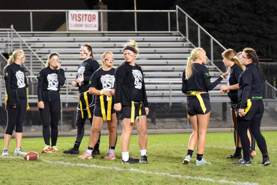 Photo Gallery: Powder Puff