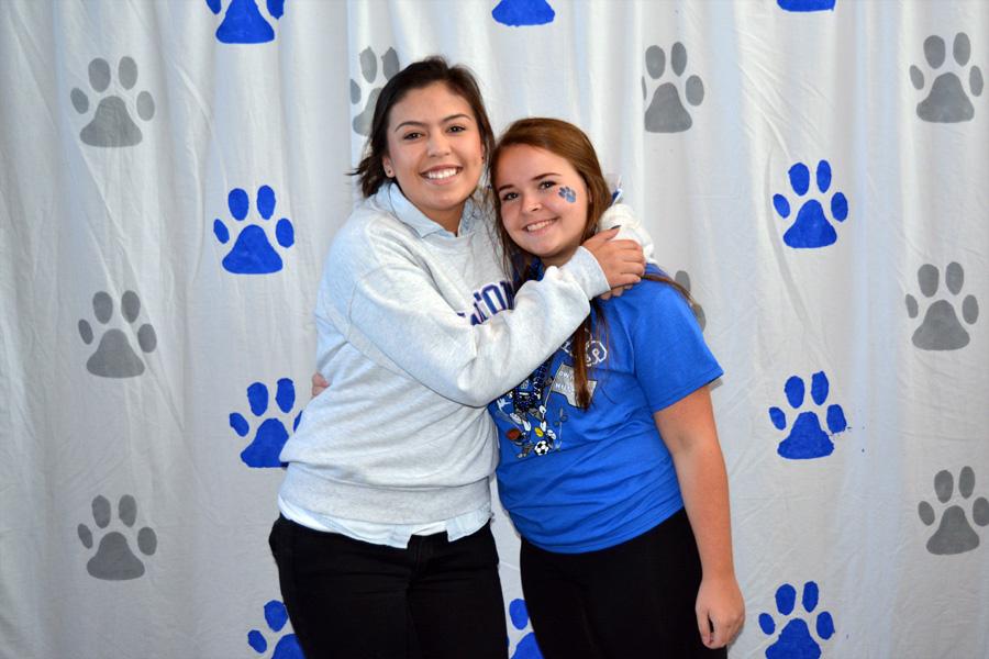Magnet 2015 Homecoming Booth