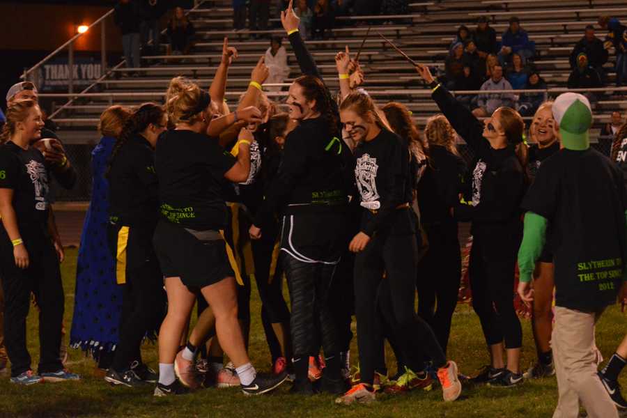 Photo Gallery: Powder Puff