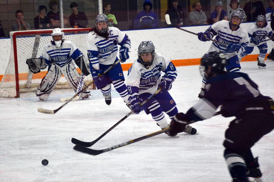 Girls Hockey off to a hot start