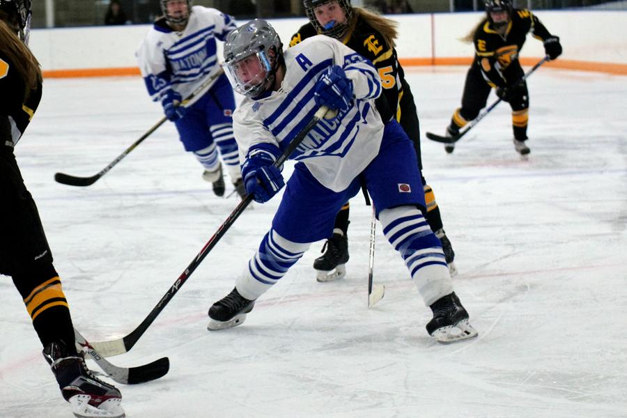 Girls Hockey off to a hot start