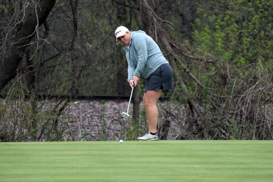 Girls golf: Swinging for success