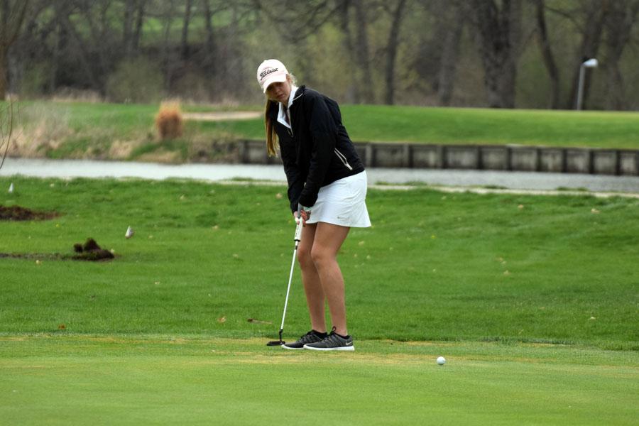 Girls golf: Swinging for success