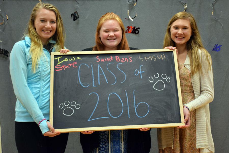 Photo Gallery: Senior Photo Farewell