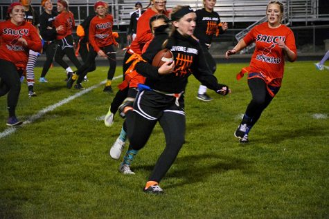 Junior Kenzie Karsten running for a touchdown