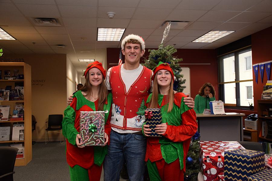 Photo Gallery: Ho Ho Bingo