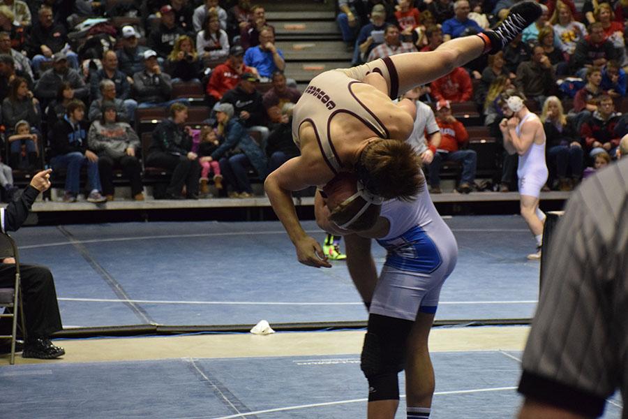 Seven OHS wrestlers qualify for state as individuals