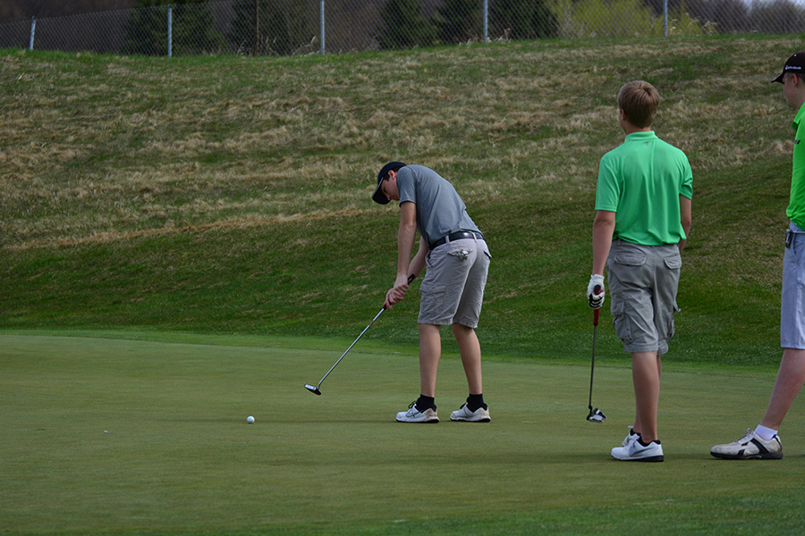 Teeing off the season