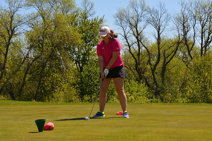 Girls golf making improvements