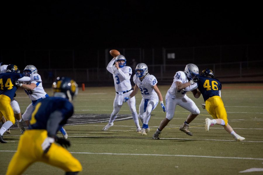 Abe Havelka winds up for a pass