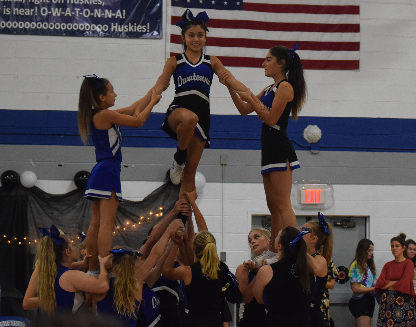 Homecoming committee rock and rolls out 2019 pepfest