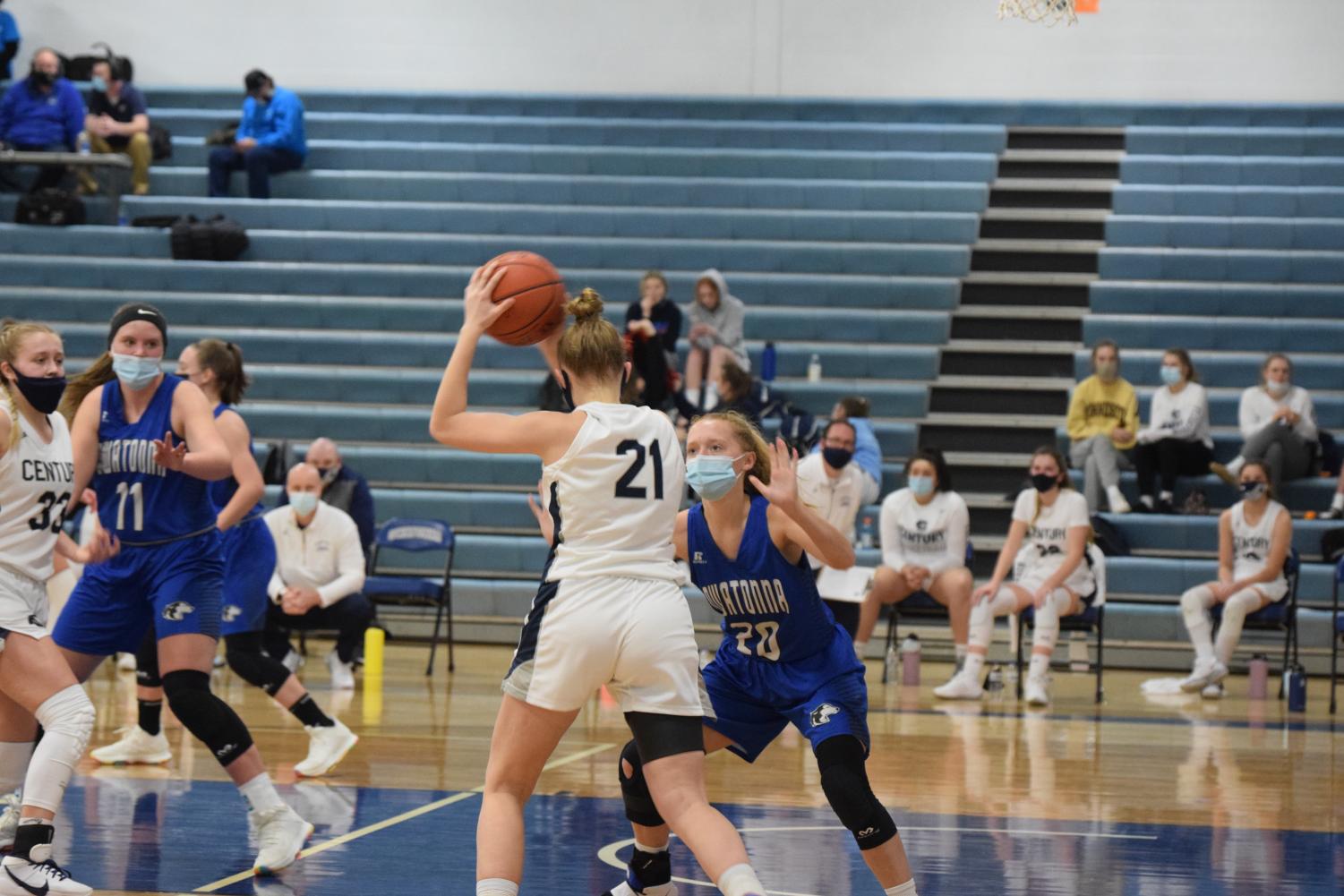 Girls basketball heating up