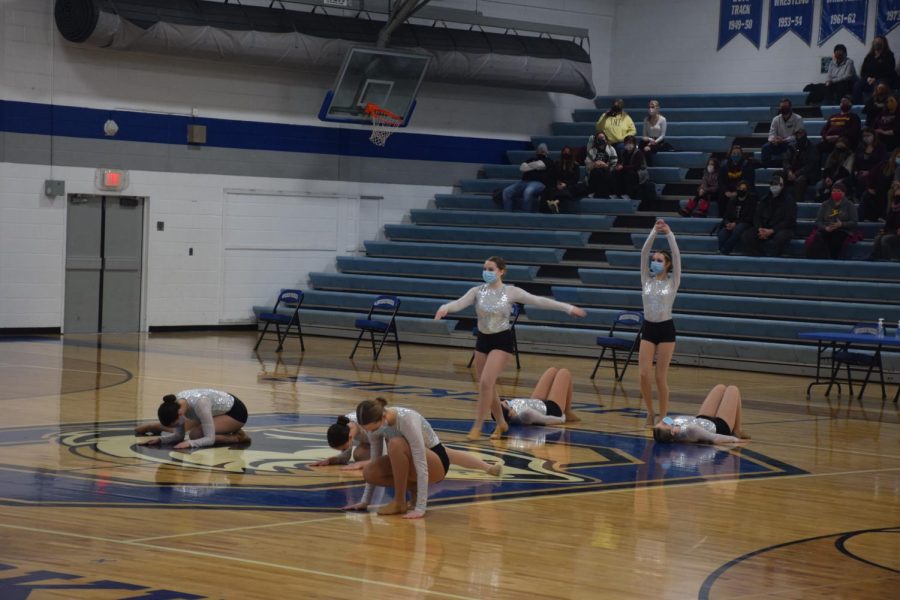 OHS Dance team during competition
