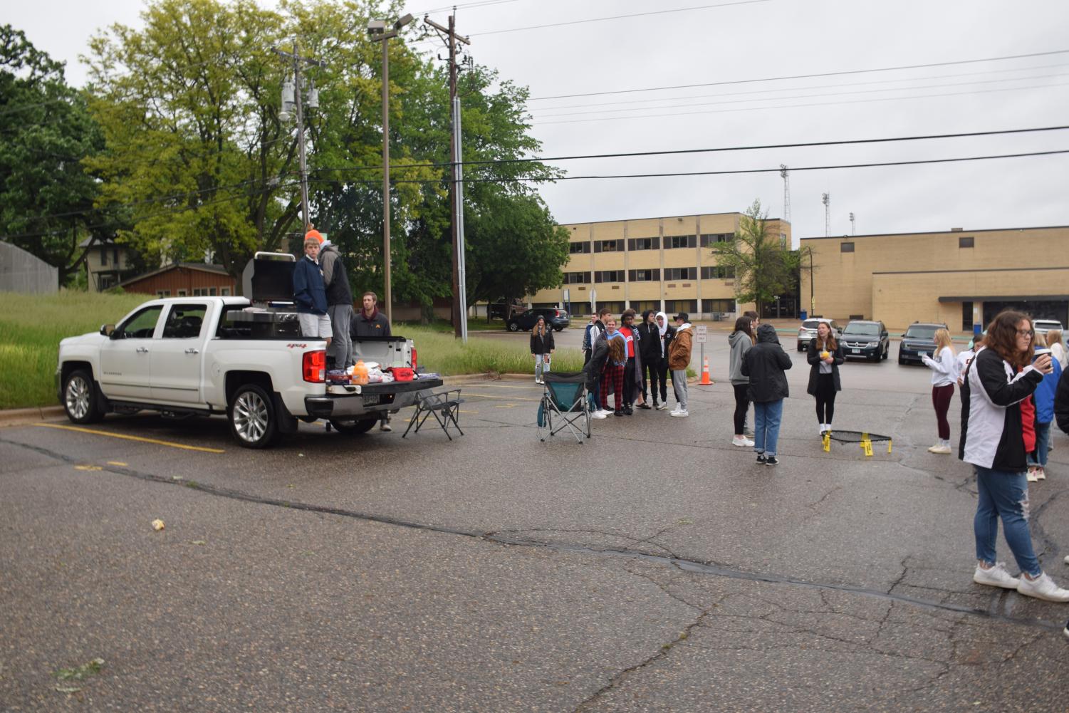 Photo Gallery: 2021 Senior Tailgate