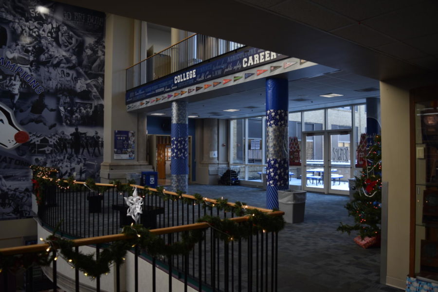 Christmas decorations in the OHS student commons