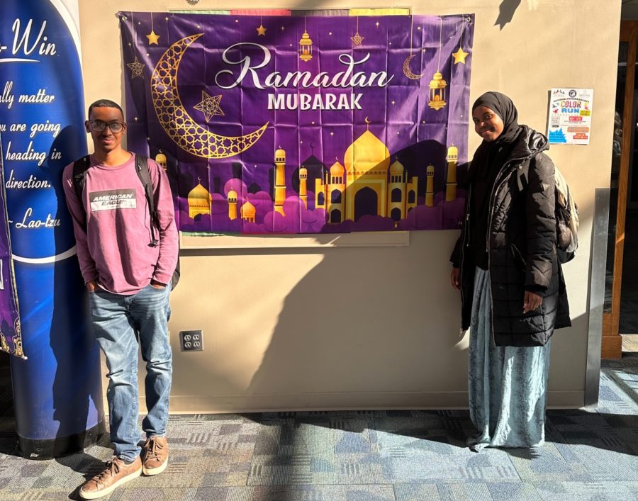 Abdullahi Moussa and Ugbad Mohamed celebrate Ramadan at OHS in the month of April.