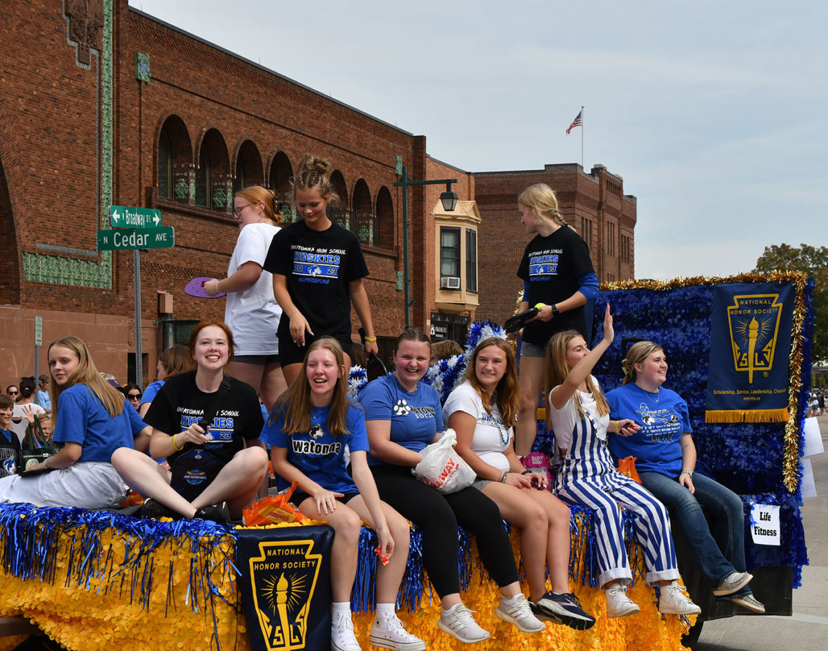 OHS National Honor Society going through the homecoming parade.