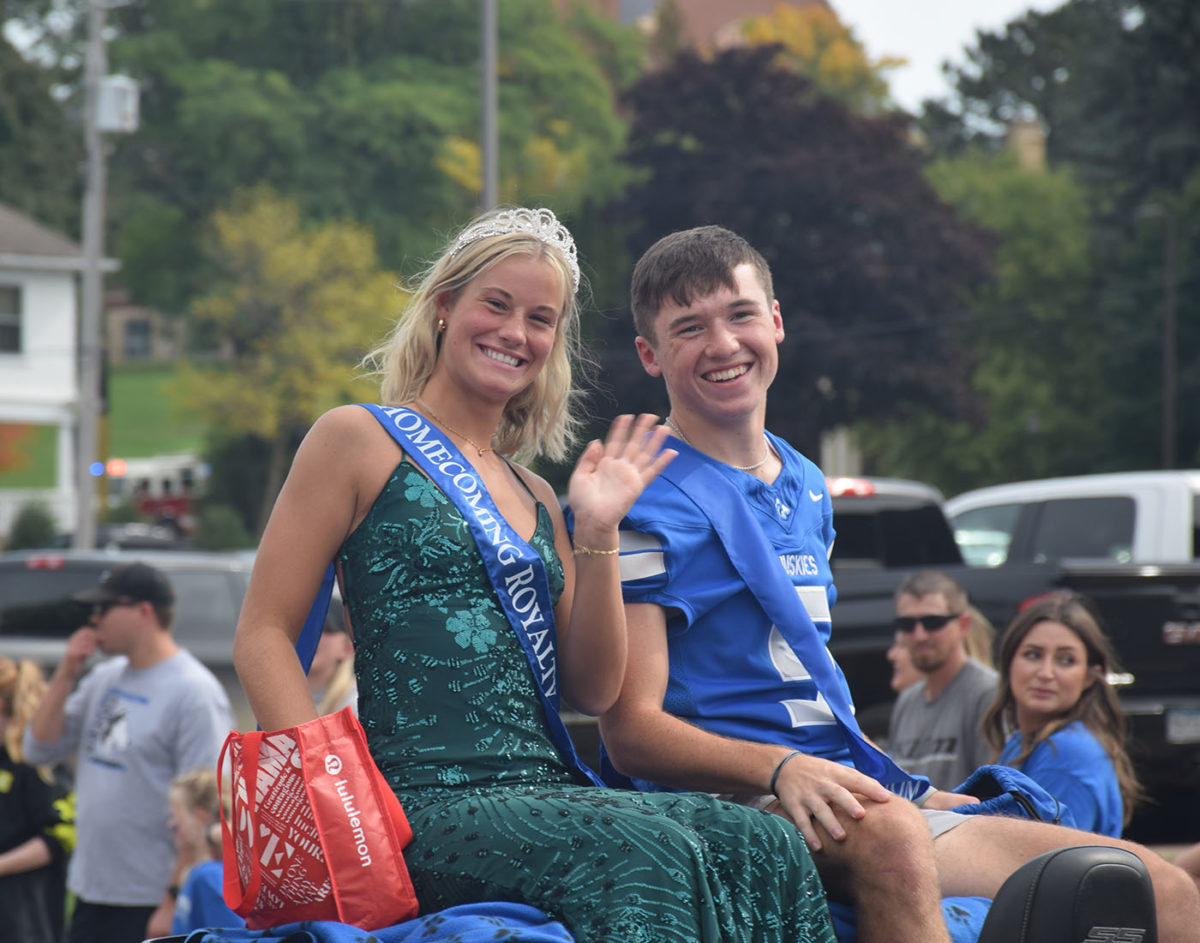 Top 5 Candidates Ethan Armstrong and Molly Achterkirch going through the parade.