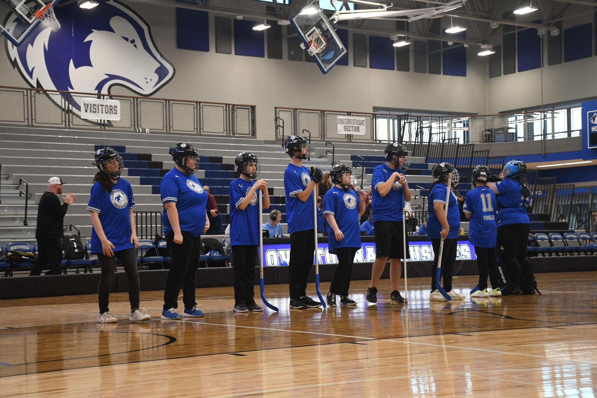 OHS Floor Hockey celebrates team success on senior night