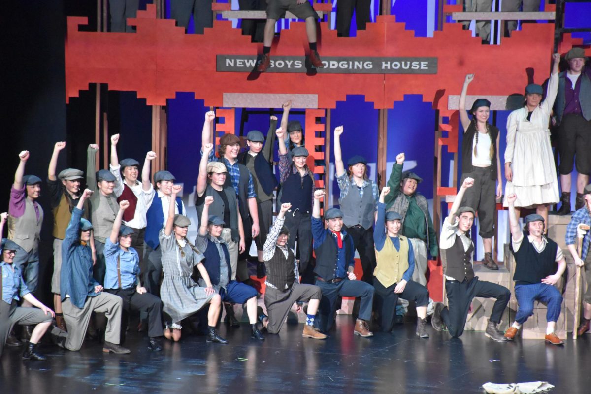 Newsies cast at the end of the dance number.