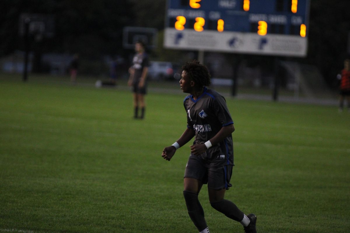 Sophomore Akram Haji awaits for the pass. 